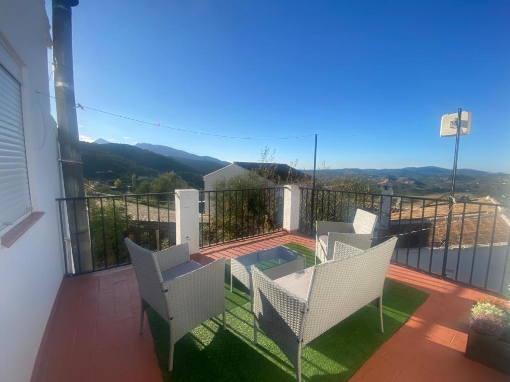 Vila Casa Chiqui Zahara De La Sierra Exteriér fotografie